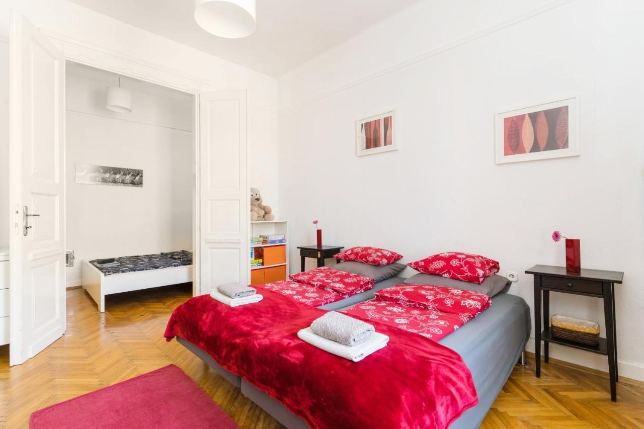 Friendly Apartment Oktogon Budapest Kültér fotó